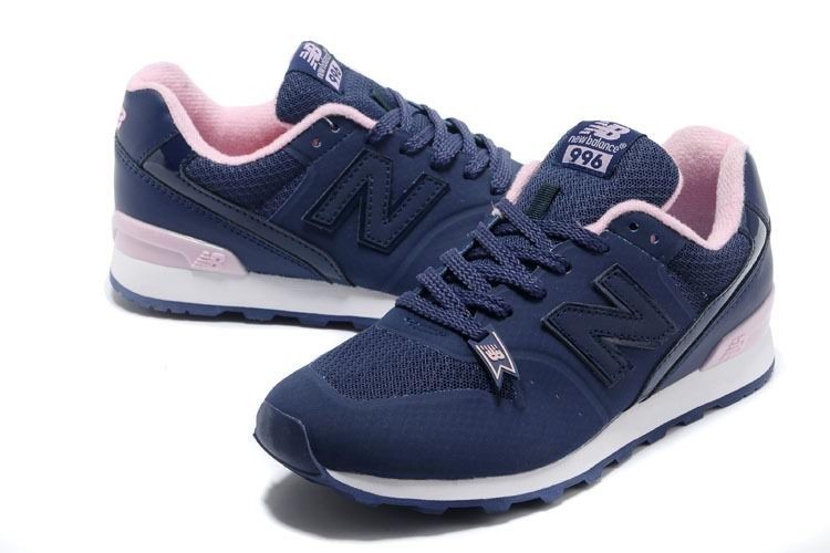 new balance rose blauw